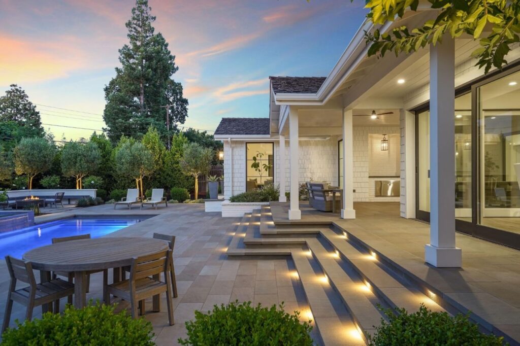 home exterior in sacramento
