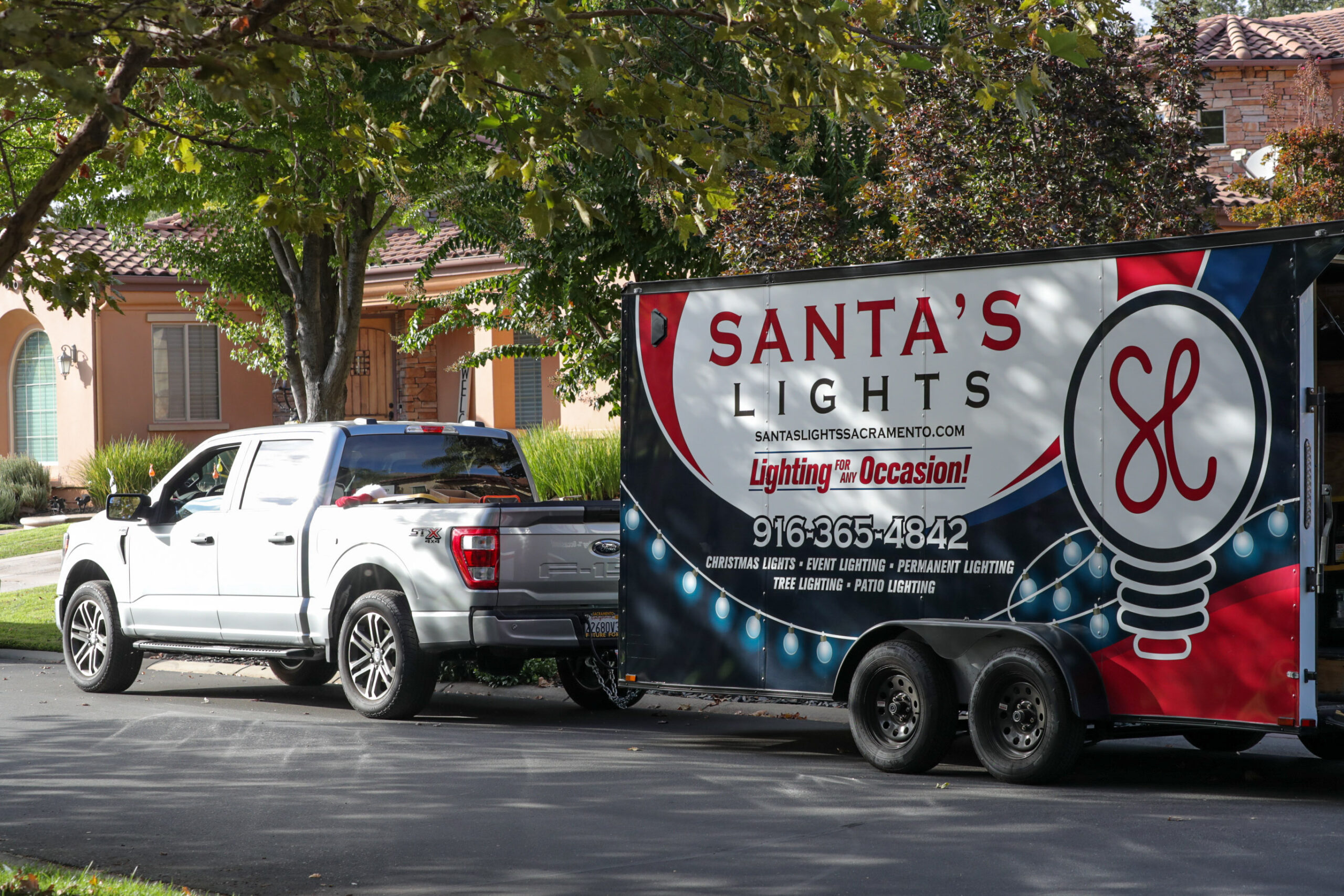 The Best Holiday Light Installation In Sacramento With Santa’s Lights